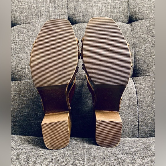 NWOB C Comfort Est. 1946 Cognac Brown Strappy Heeled Sandals - Picture 8 of 11